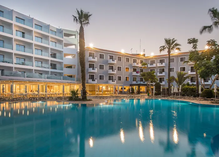 Narcissos Waterpark ResortAparthotel